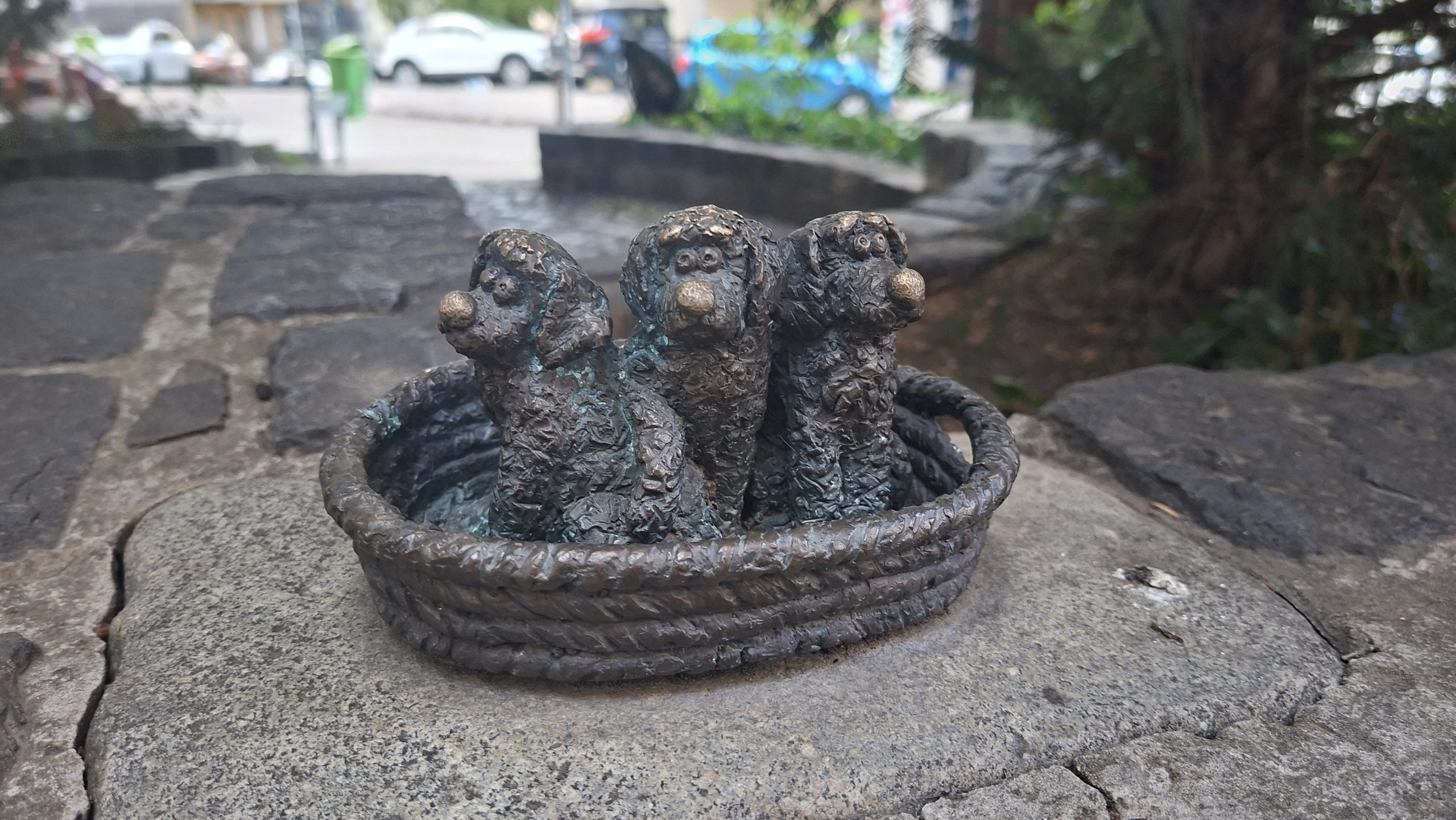 Kolodko mini statues discovered during the tour